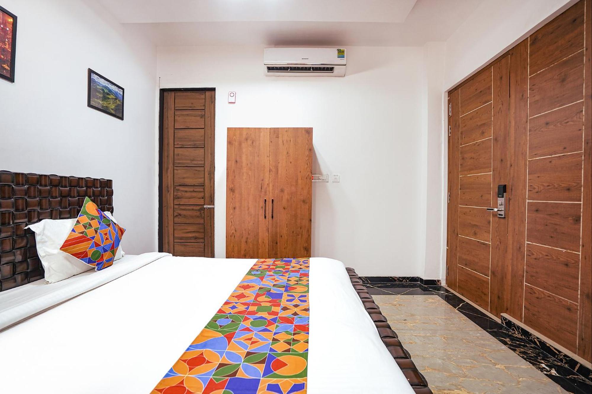 Fabhotel Villa De Benares Exterior photo